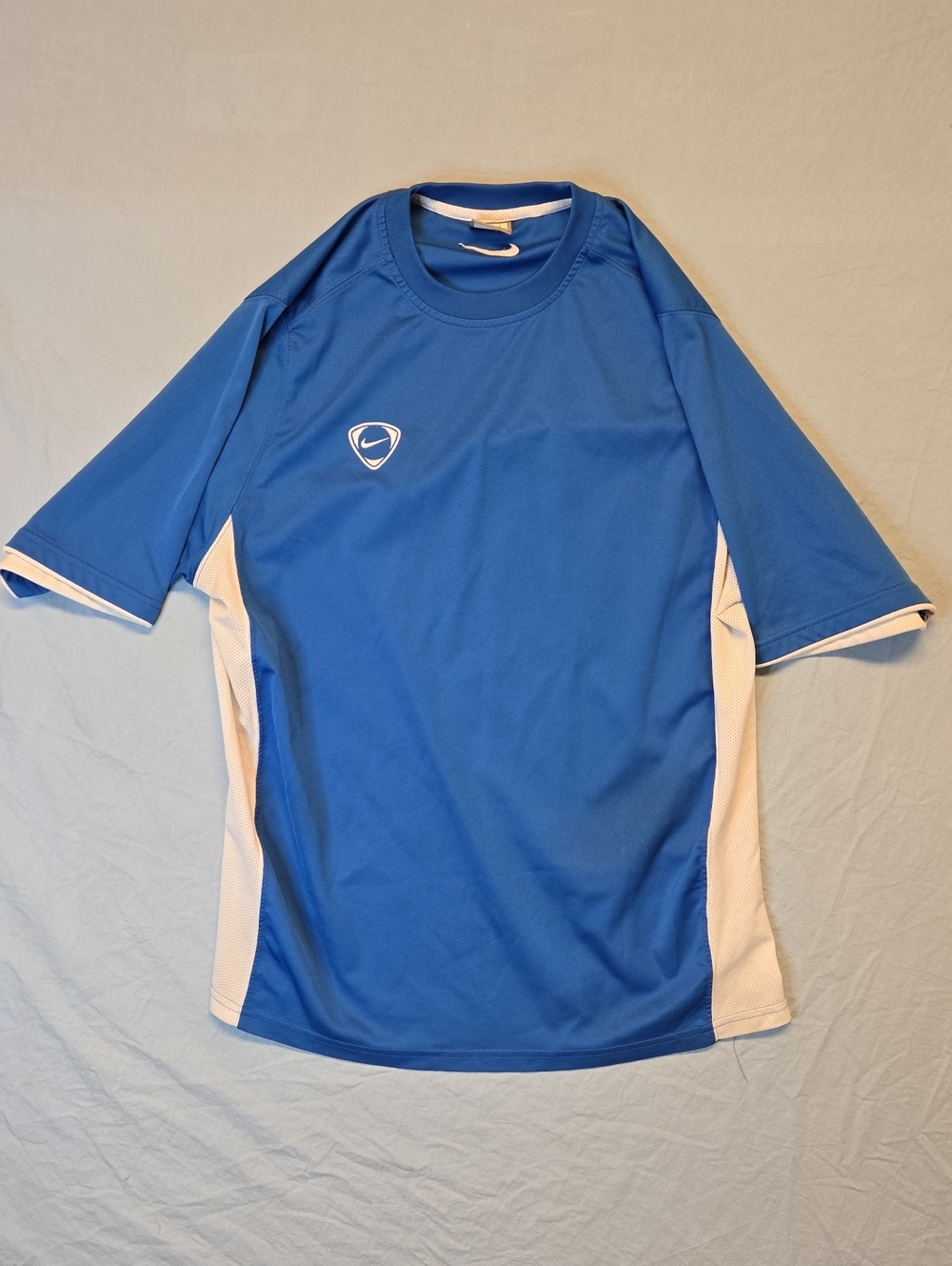 Nike Swoosh Embroidered Blue Athletic Jersey T-Shirt with White Panels Y2K